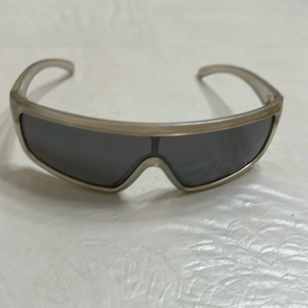 Carrera KIDS GAME WRAP-AROUND Sunglasses- pearl